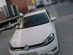 Weiß Gebraucht 2020 VW Golf VII Highline Kombi | 17.500 € (Fairer Preis)