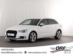 Weiss Gebraucht 2017 Audi A3 Sportback Sport Kleinwagen | 18.550 € (Teuer)