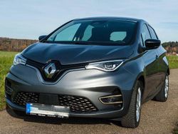 Grau Gebraucht 2022 Renault Zoe Iconic Kleinwagen | 19.000 € (Etwas zu teuer)