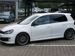 Weiß Gebraucht 2012 VW Golf VII Edition Kleinwagen | 14.970 € (Fairer Preis)