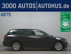 Schwarz Gebraucht 2023 VW Passat Business Kombi | 17.980 € (Guter Preis)