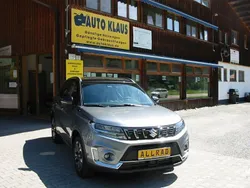 Grau Gebraucht 2023 Suzuki Vitara SUV | 24.900 € (Fairer Preis)