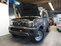 Grau Gebraucht 2015 Suzuki Jimny SUV | 21.000 € (Teuer)