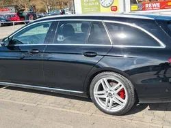 Schwarz Gebraucht 2019 Mercedes E220 Kombi | 26.500 € (Guter Preis)