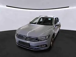 Mondsteingrau Gebraucht 2022 VW Passat Business Kombi | 22.840 € (Guter Preis)