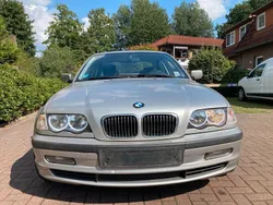 Grau Gebraucht 1998 BMW 328 Limousine | 980 € (Superpreis)