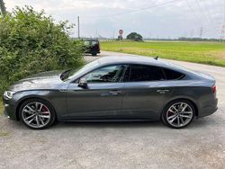 Grau Gebraucht 2020 Audi A5 Sportback Sport Kleinwagen | 36.900 €