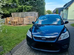 Blau Gebraucht 2011 Ford Focus Limousine | 3.000 € (Guter Preis)