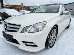 Weiß Gebraucht 2013 Mercedes E250 Avantgarde Coupé | 11.600 € (Fairer Preis)
