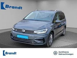 Grau Gebraucht 2024 VW Touran Comfortline Van / Kleinbus | 39.990 € (Teuer)