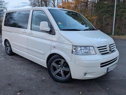 Weiß Gebraucht 2008 VW Multivan United Van | 14.999 €