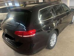 Schwarz Gebraucht 2018 VW Passat Kombi | 12.999 € (Guter Preis)