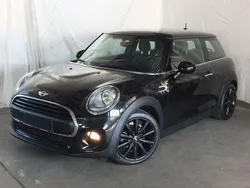 Schwarz Gebraucht 2017 Mini ONE Kleinwagen | 11.804 € (Fairer Preis)
