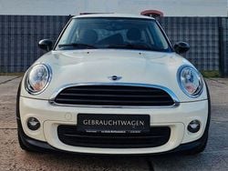 Weiß Gebraucht 2013 Mini ONE Kleinwagen | 6.899 € (Etwas zu teuer)