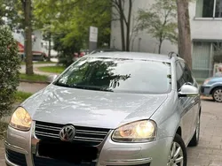 Silber Gebraucht 2009 VW Golf VI Kombi | 2.950 € (Guter Preis)