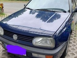 Blau Gebraucht 1996 VW Golf III Limousine | 2.500 € (Fairer Preis)