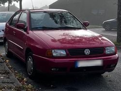 Rot Gebraucht 1996 VW Polo Classicline Limousine | 1.995 € (Fairer Preis)