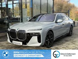 Grau Gebraucht 2024 BMW i7 Shadowline Limousine | 117.690 €