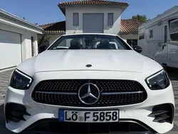 Weiß Gebraucht 2021 Mercedes E220 AMG Cabrio | 46.000 € (Teuer)