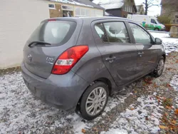 Grau Gebraucht 2011 Hyundai i20 Limousine | 2.100 € (Guter Preis)