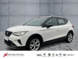"candy" weiss Gebraucht 2023 Seat Arona FR-Line SUV | 19.430 € (Fairer Preis)