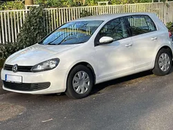 Weiß Gebraucht 2009 VW Golf VI Trendline Limousine | 4.999 € (Fairer Preis)