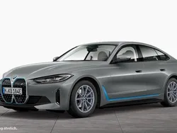 Grau Gebraucht 2022 BMW i4 Limousine | 39.890 € (Fairer Preis)
