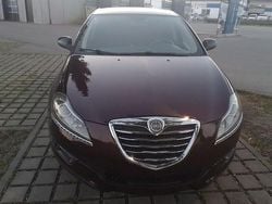 Rot Gebraucht 2011 Lancia Delta Gold Kleinwagen | 4.900 € (Fairer Preis)