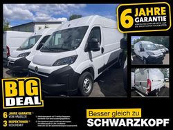 Weiß (weiß) Gebraucht 2024 Opel Movano Van | 32.490 € (Guter Preis)