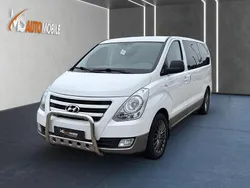 Weiß Gebraucht 2014 Hyundai H-1 Premium Van / Kleinbus | 11.900 € (Fairer Preis)