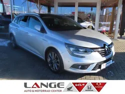 Grau Gebraucht 2018 Renault Mégane IV Symphony Limousine | 15.750 € (Teuer)