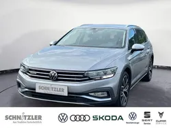 Silber Gebraucht 2021 VW Passat Alltrack Kombi | 25.650 € (Guter Preis)