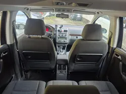 Schwarz Gebraucht 2007 VW Touran Van / Kleinbus | 5.700 € (Etwas zu teuer)