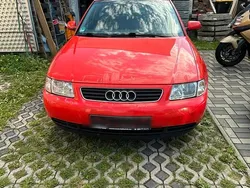 Rot Gebraucht 2000 Audi A3 Kleinwagen | 950 € (Fairer Preis)