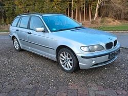 Silber Gebraucht 2004 BMW 320 Kombi | 1.200 € (Superpreis)