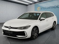 Weiß Neu 2025 VW Passat Kombi | 49.349 € (Fairer Preis)