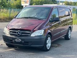 Rot Gebraucht 2011 Mercedes Vito Van / Kleinbus | 9.950 € (Guter Preis)