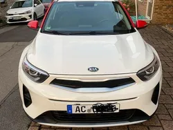 Weiß Gebraucht 2021 Kia Stonic Vision SUV | 14.800 € (Guter Preis)