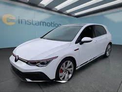 Weiß Gebraucht 2023 VW Golf VIII GTI Kleinwagen | 37.199 € (Teuer)