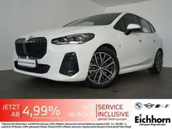 Alpinweiss uni Gebraucht 2022 BMW 223 Active Tourer M Sport Van / Kleinbus | 33.420 € (Fairer Preis)