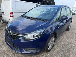 Blau Gebraucht 2018 Opel Zafira Business Van / Kleinbus | 5.712 € (Guter Preis)
