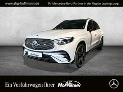 Weiß Gebraucht 2024 Mercedes GLC300e SUV | 70.725 € (Etwas zu teuer)