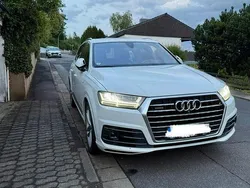Weiß Gebraucht 2016 Audi Q7 Ambiente SUV | 33.400 € (Fairer Preis)
