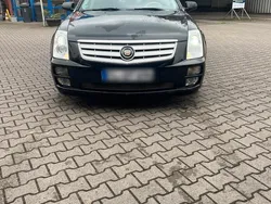 Schwarz Gebraucht 2009 Cadillac STS Limousine | 8.150 €
