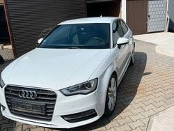 Weiß Gebraucht 2013 Audi A3 S-Line Limousine | 9.500 € (Superpreis)