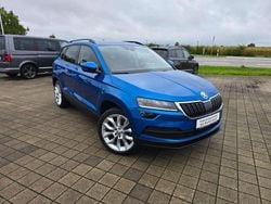 Modra race/race blue Gebraucht 2020 Skoda Karoq Style SUV | 28.999 € (Etwas zu teuer)