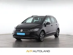 Schwarz Gebraucht 2020 VW Golf Sportsvan IQ Drive Van / Kleinbus | 16.940 € (Fairer Preis)