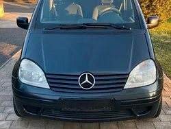 Schwarz Gebraucht 2005 Mercedes Vaneo Van / Kleinbus | 3.600 € (Teuer)