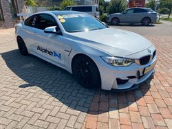 Weiß Gebraucht 2017 BMW M4 Basis Coupé | 60.950 €
