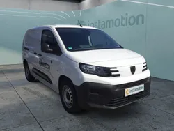Weiß Gebraucht 2024 Peugeot Partner Van / Kleinbus | 20.540 € (Fairer Preis)